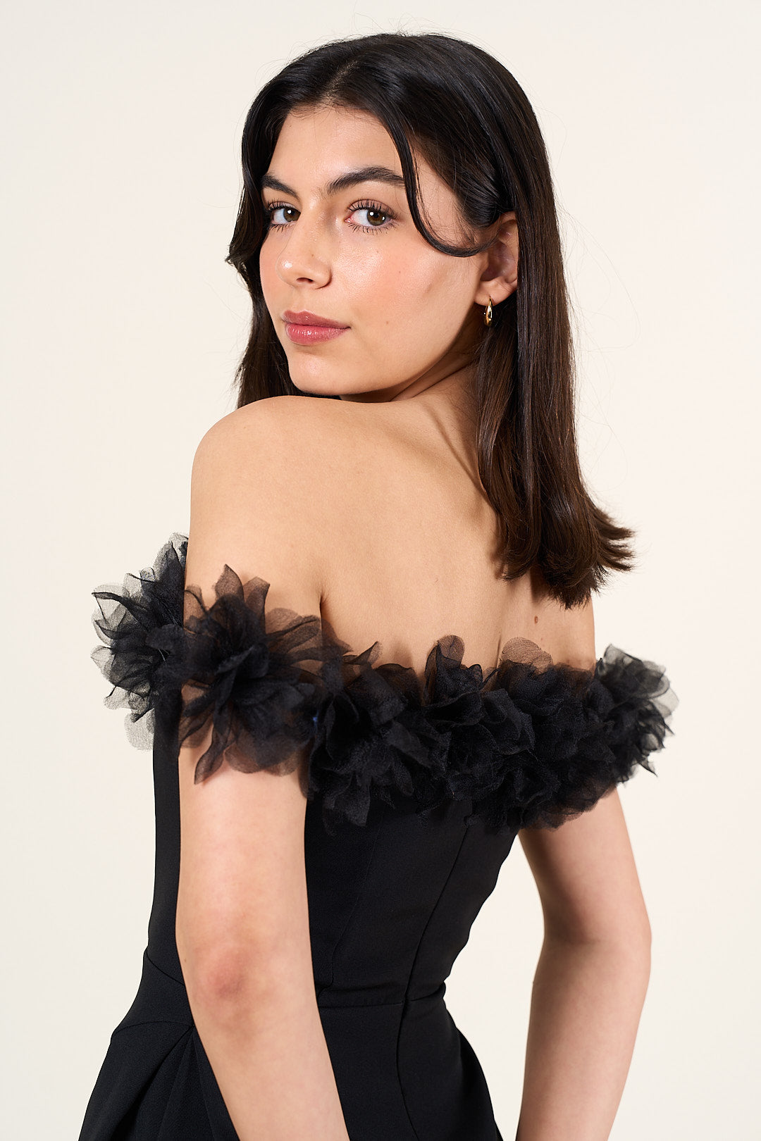 Valentina Off-Shoulder