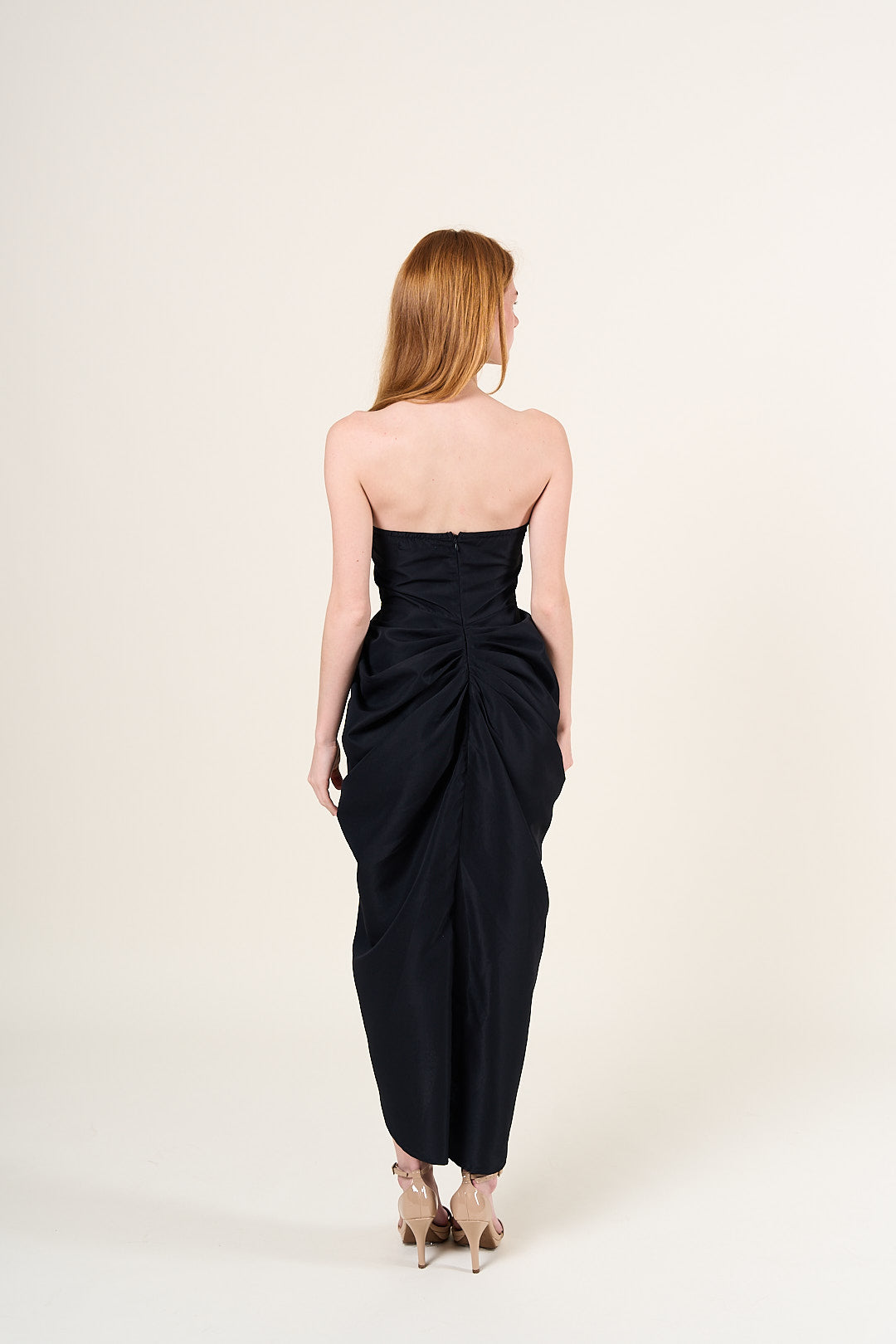 Sara Sweetheart Neckline